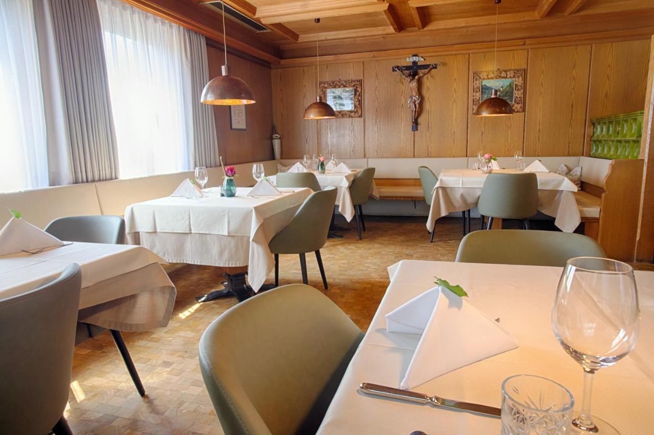 Hotel Lamm Натурно Екстериор снимка
