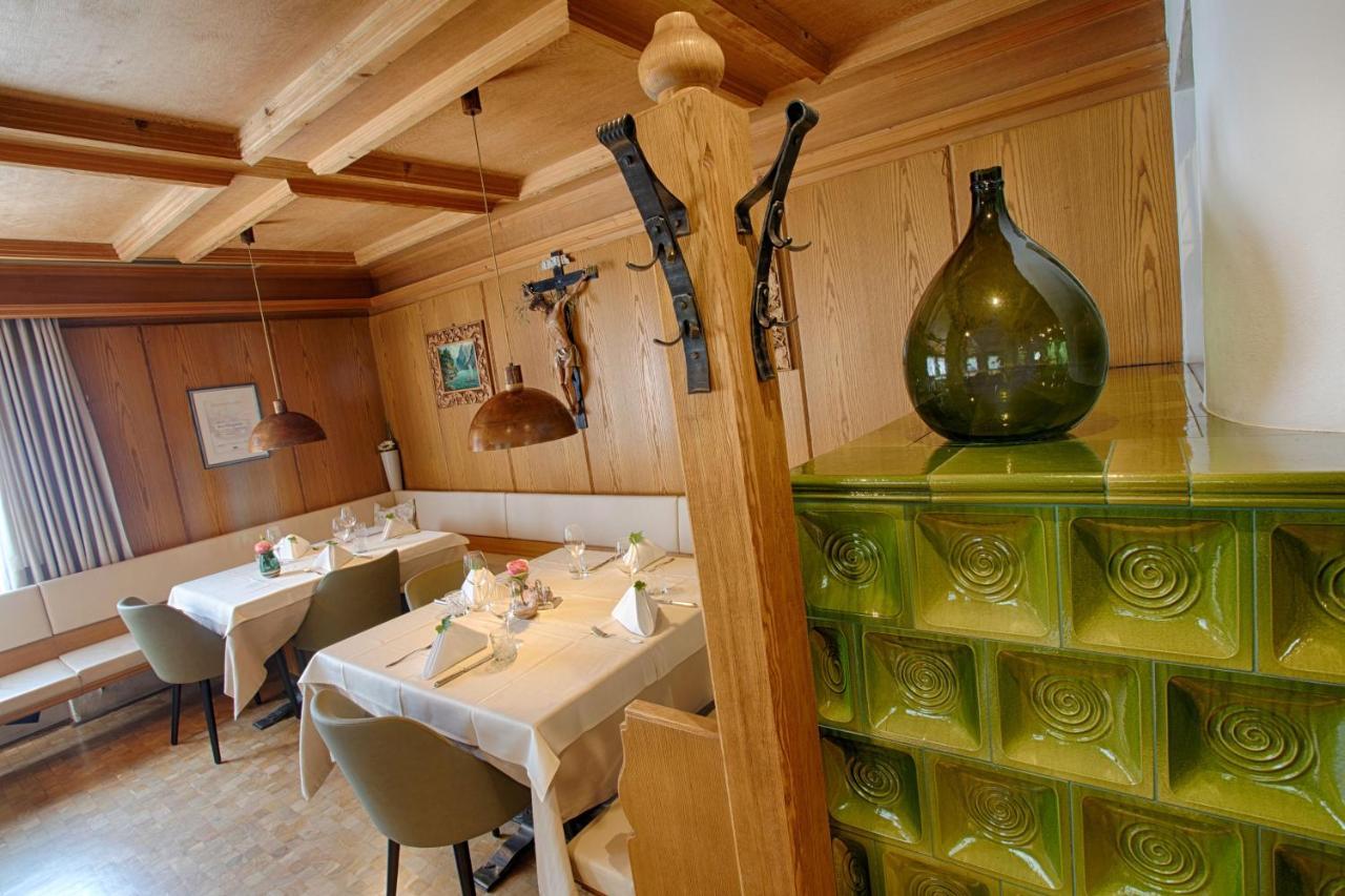 Hotel Lamm Натурно Екстериор снимка