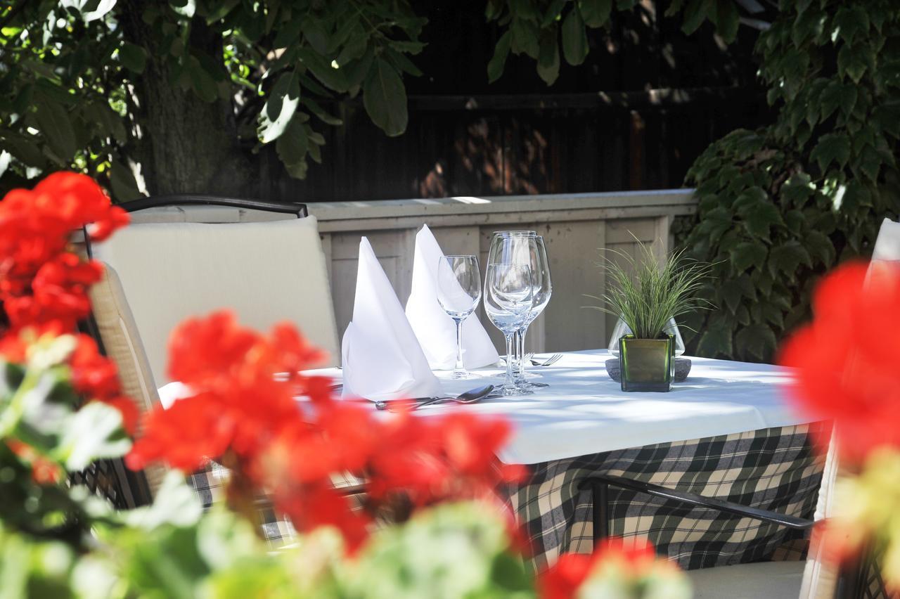 Hotel Lamm Натурно Екстериор снимка